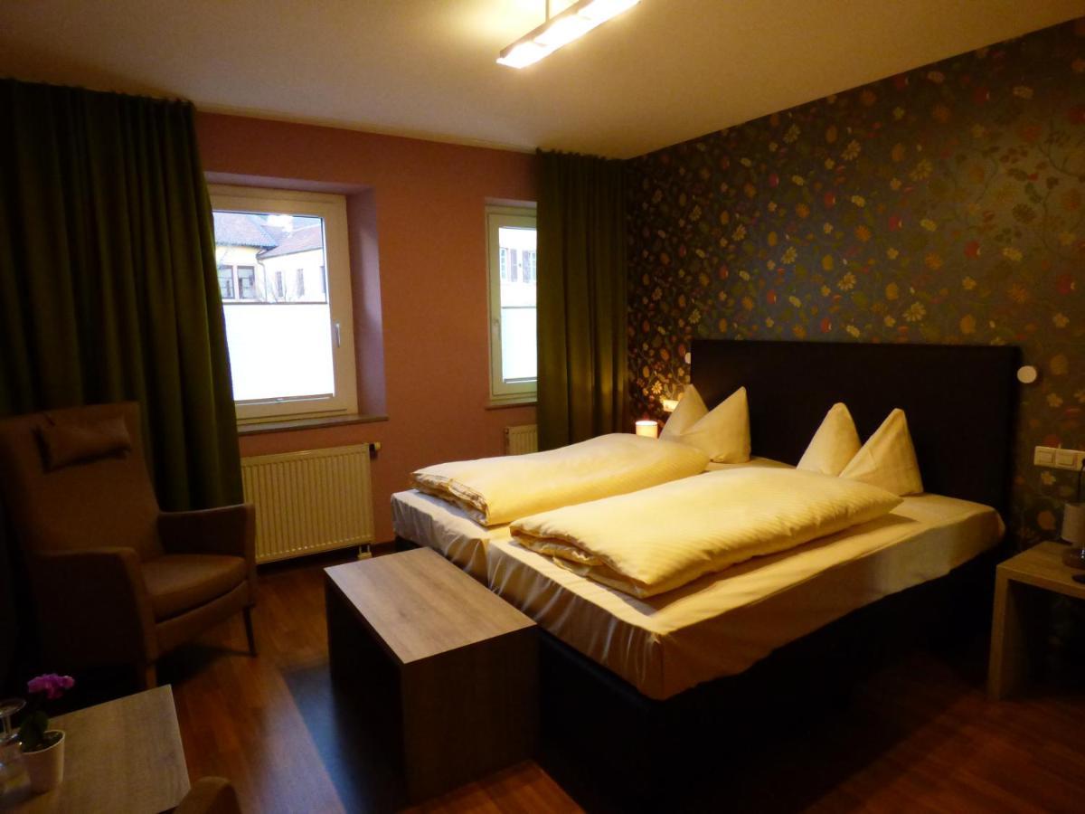 Zum Kronprinzen Hotel Garni Weyher Экстерьер фото